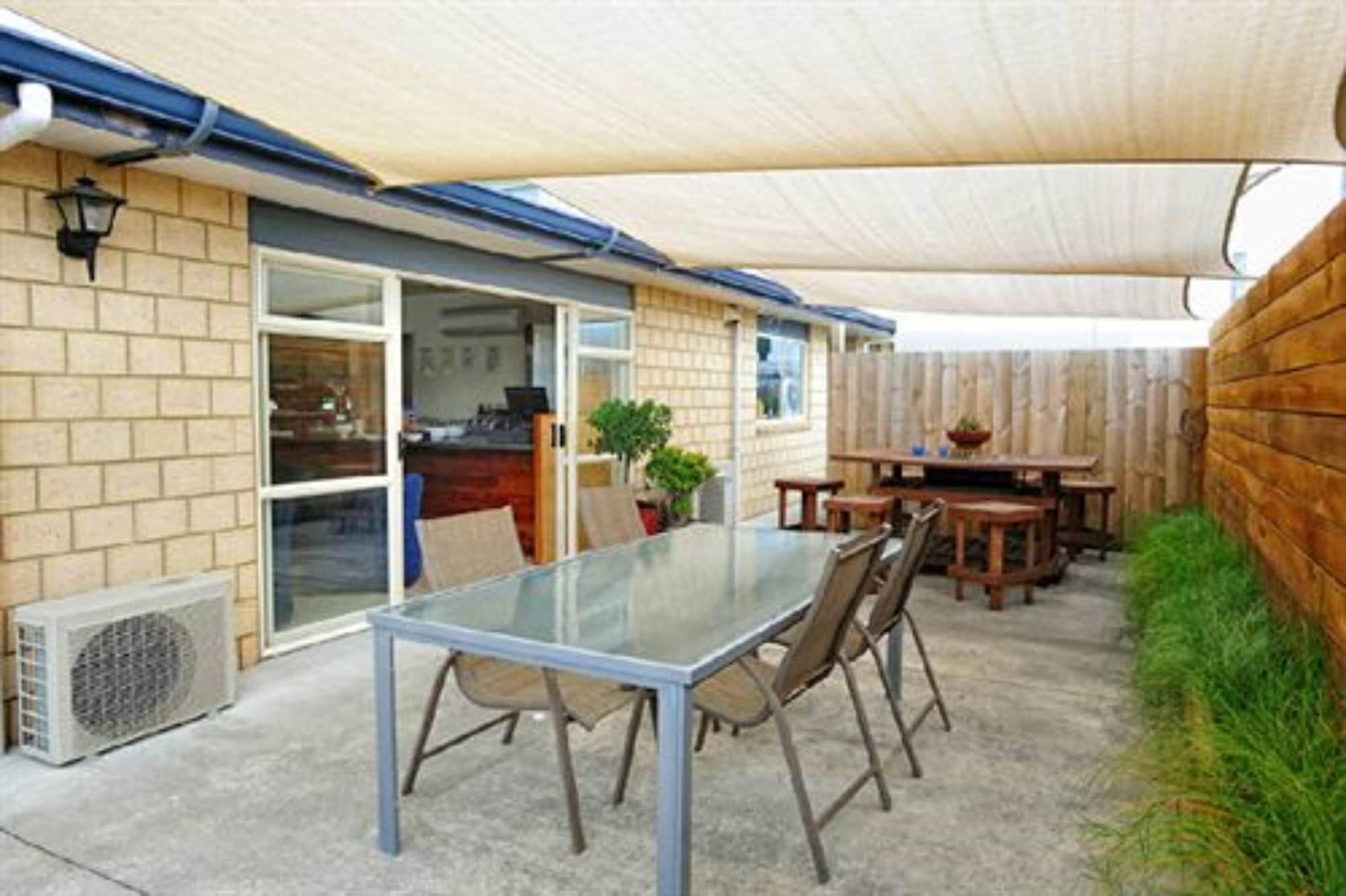 Captain Cook Motor Lodge Gisborne Esterno foto