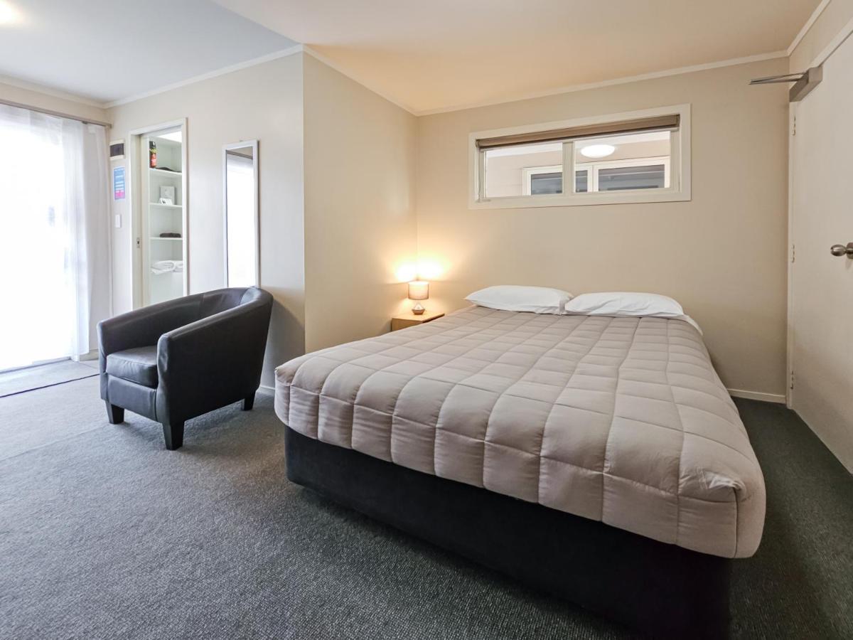 Captain Cook Motor Lodge Gisborne Esterno foto