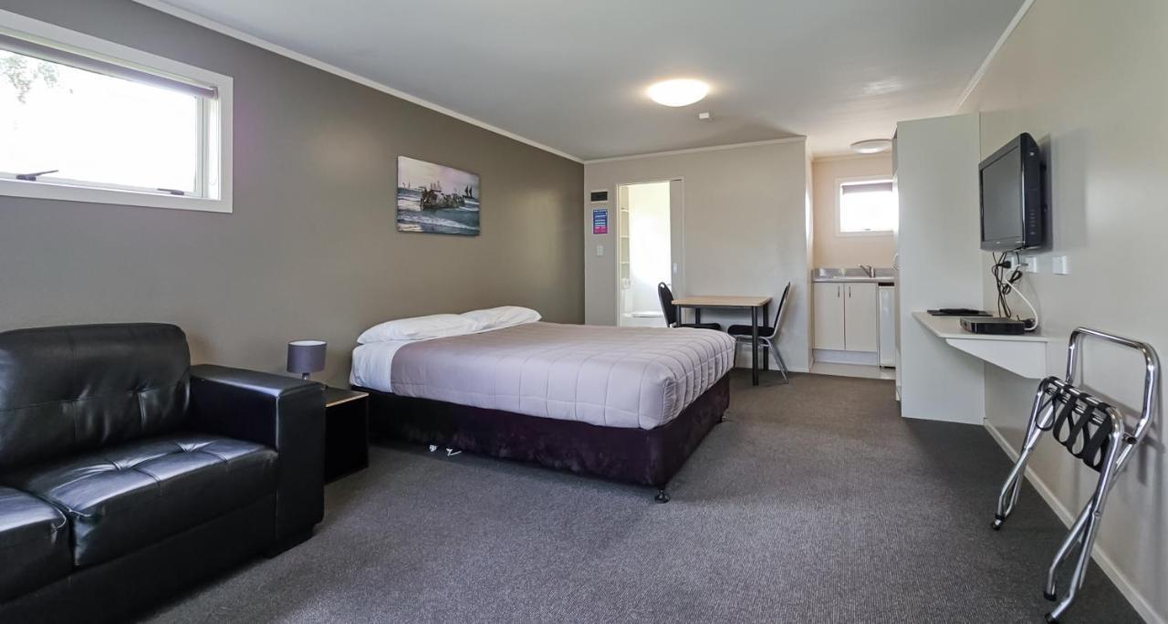 Captain Cook Motor Lodge Gisborne Esterno foto